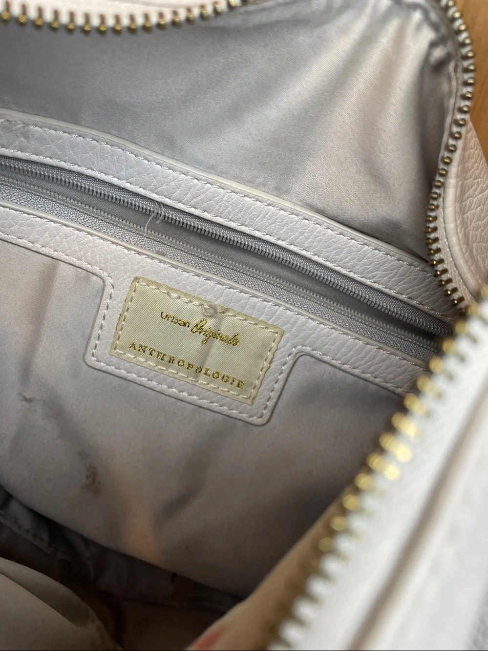 Anthropologie Women’s Cream Leather Hobo Bag with Patterned Adjustable Strap - Picture 3 of 4